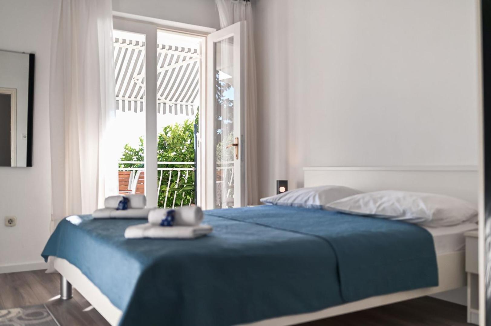 Apartment Rajna Биоград на Мору Екстериор снимка
