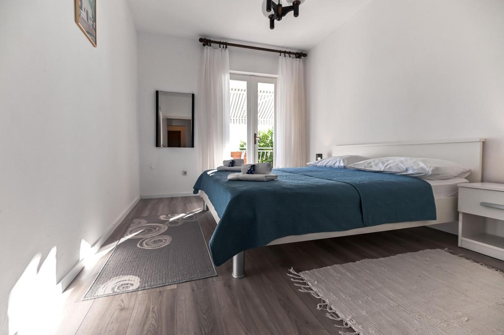 Apartment Rajna Биоград на Мору Екстериор снимка