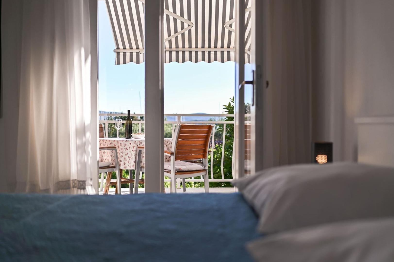 Apartment Rajna Биоград на Мору Екстериор снимка