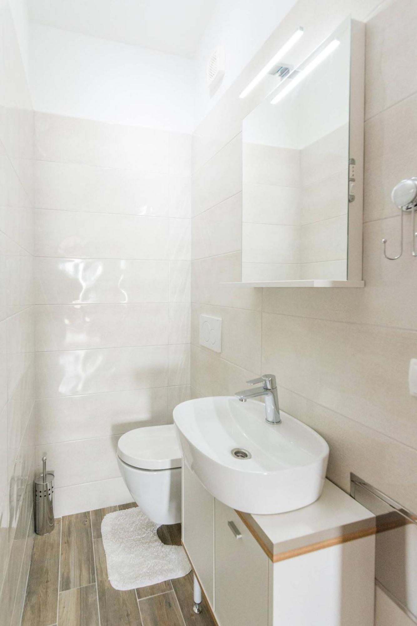 Apartment Rajna Биоград на Мору Екстериор снимка