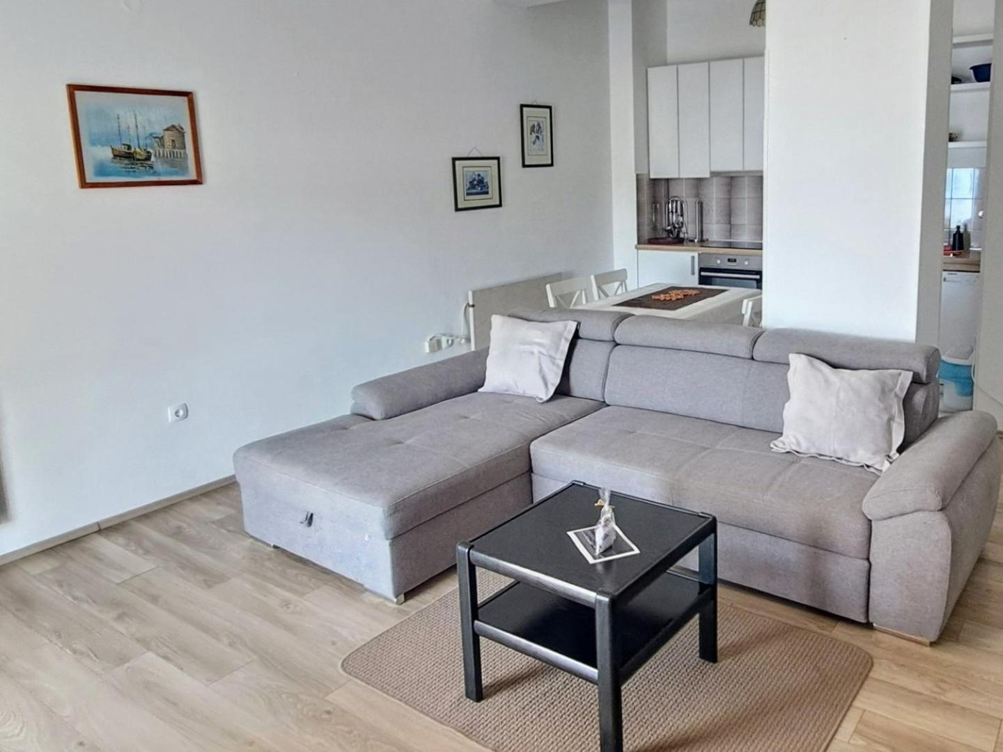 Apartment Rajna Биоград на Мору Екстериор снимка